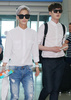 韓国・仁川国際空港（Incheon International Airport）からマレーシアへ向けて出発する、アイドルグループ「少年共和国（Boys Republic）」のメンバー（2014年8月14日撮影）。(c)STARNEWS