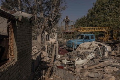 ウクライナ、クリミア半島の石油ターミナル攻撃 ロシアは制圧拠点を追加