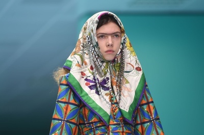 宗教や文化、性別を超えた多様性「グッチ」18/19年秋冬