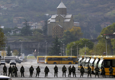 グルジアの非常事態宣言、議会承認の22日より前に解除か