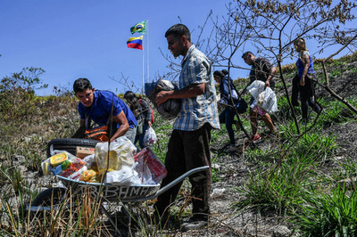 ベネズエラ、8割の世帯に食料不足の恐れ 3大学が調査結果発表