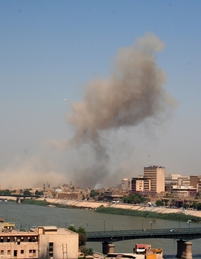 バグダッド自爆攻撃で12人死亡、米軍任務終了後最悪の被害