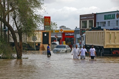 オマーンにサイクロン上陸 11人死亡