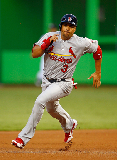 ローシーの好投でカージナルスが12シーズン開幕戦を制す