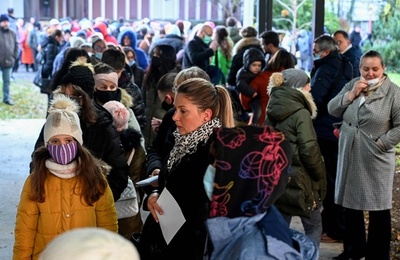 クロアチアで百日ぜき流行、反ワクチン運動拡大で予防接種率低下