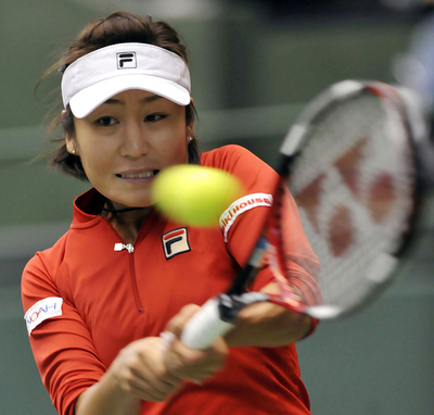 日本 森上が第3試合でコスタニッチを破り2勝目