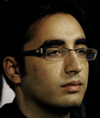 フェースブック、ブット元首相の長男のものとされていたプロフィールを削除