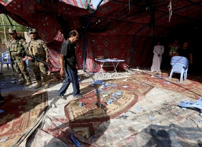 イラクで攻撃相次ぐ、46人死亡 バグダッドでは葬儀でISが自爆