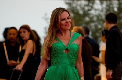 代理母出産の女児は「実の孫」 スペイン人女優が告白