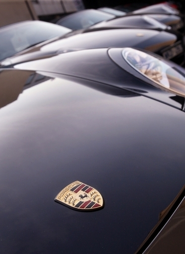 独VW、年内にポルシェ株の49.9％を取得へ