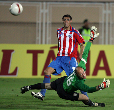 パラグアイ 米国を下し決勝T進出