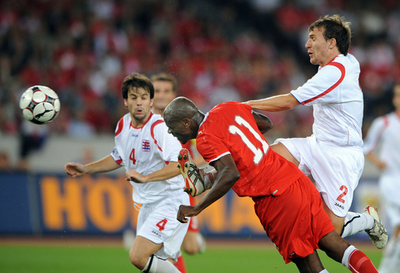 ルクセンブルク スイスを下す