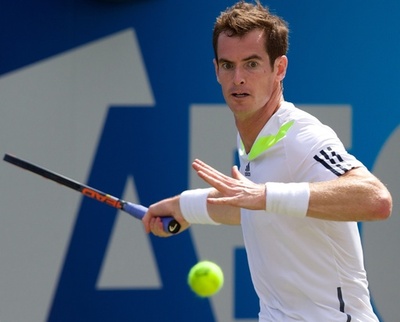 新コーチ迎えたマレーが快勝で3回戦へ、エイゴン選手権