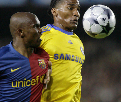 バルセロナ ホームでチェルシーと引き分ける