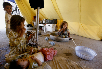 宗派闘争により家を追われる人々 - イラク