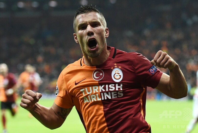 ポドルスキがヴィッセル神戸加入、クラブが正式発表