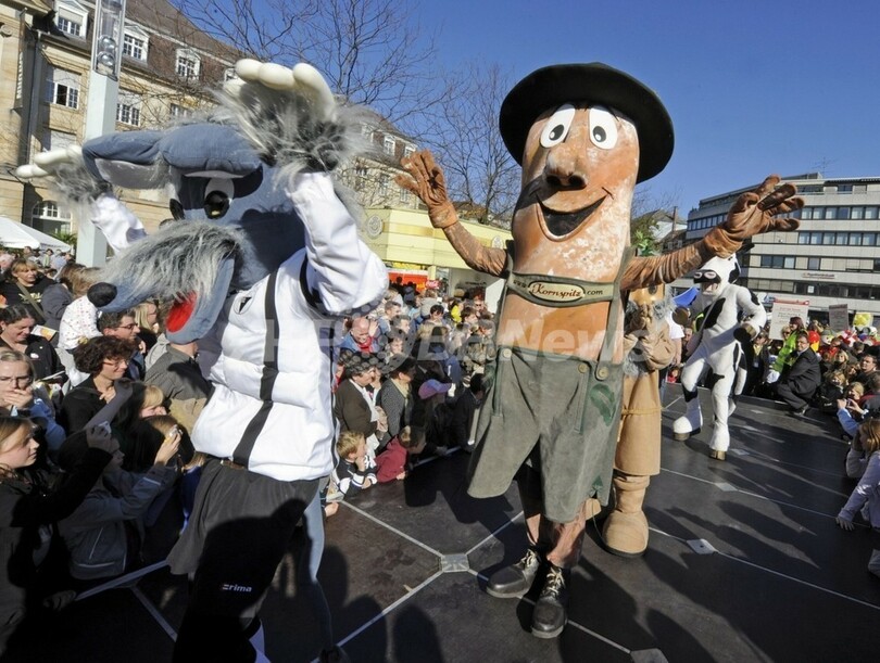 ゆるキャラ大集合？マスコット166種でギネス更新