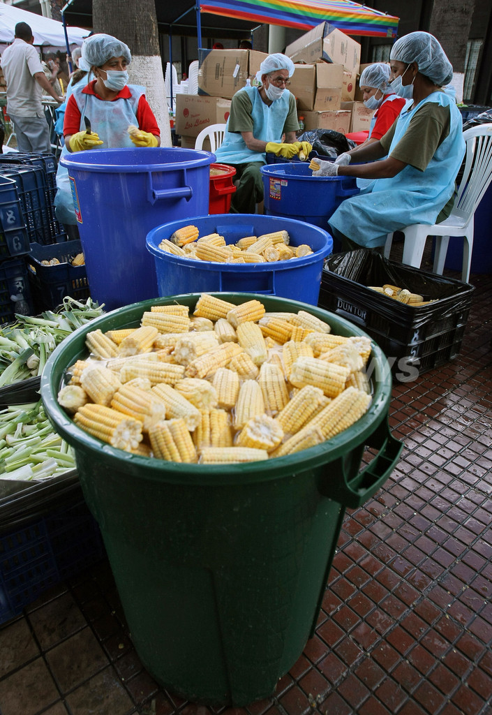 名物スープ「サンコーチョ」でギネスに挑戦