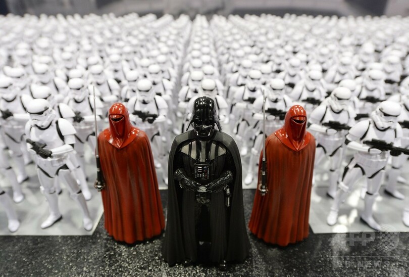 スター・ウォーズの新予告編公開、ハン・ソロ登場でファン狂喜