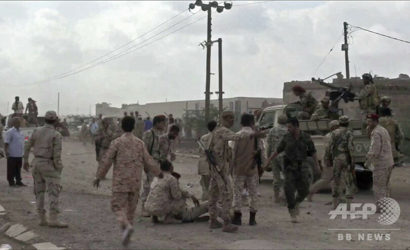 イエメン最大の空軍基地でドローン攻撃、政権側6人死亡 和平の障害となる恐れ