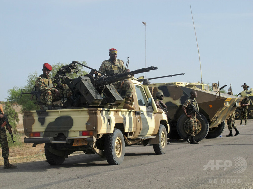 カメルーン軍、ボコ・ハラム戦闘員100人殺害 人質900人を解放