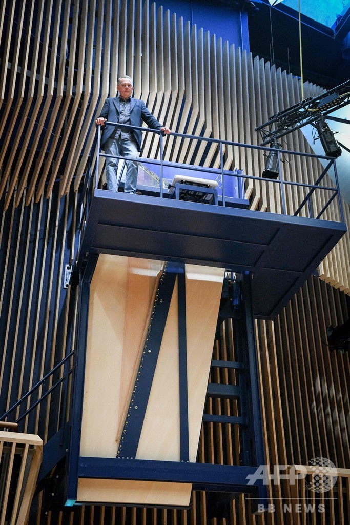 世界最大のグランドピアノ、音楽を新たな高みに ラトビア