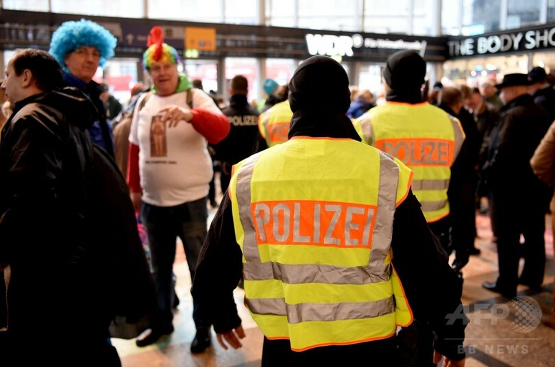 カーニバル初日の性犯罪、被害届は22件 独ケルン