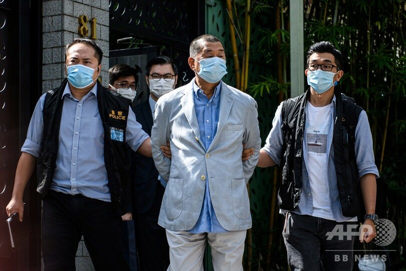 香港メディア株、一時300％超高 創業者逮捕で購入呼び掛け