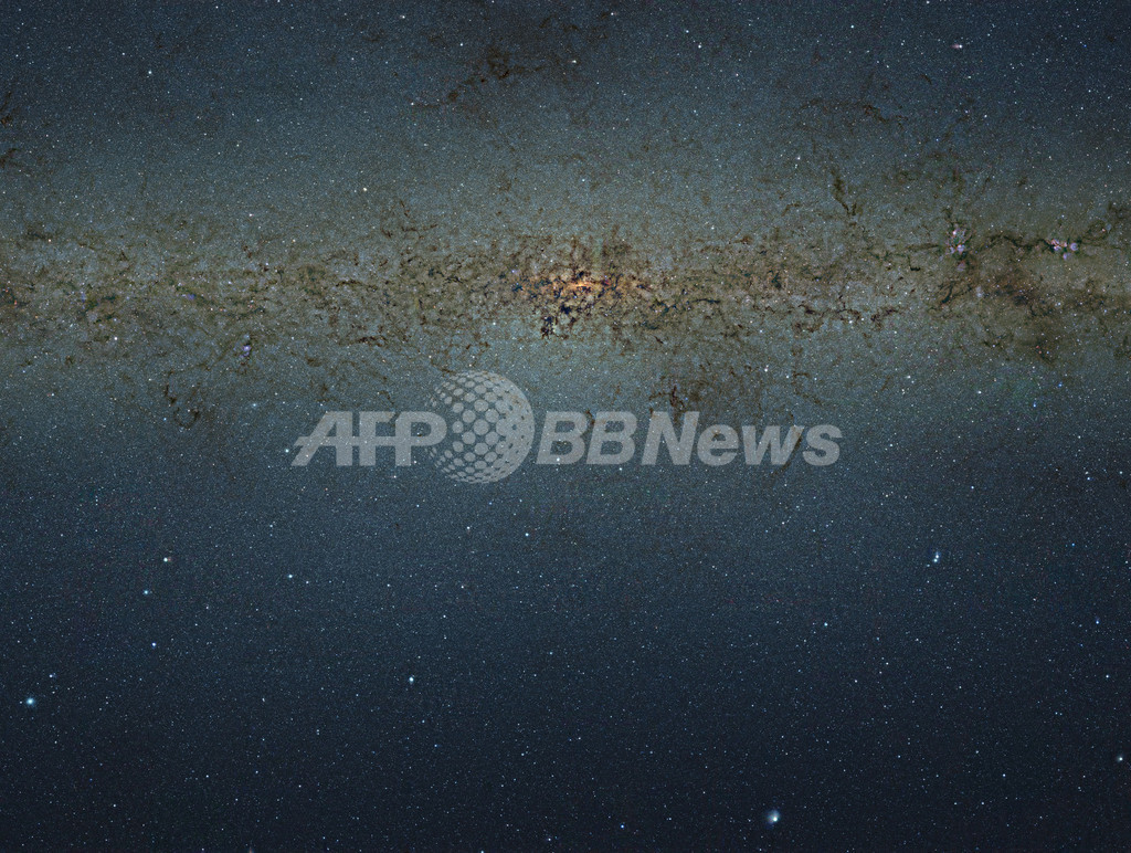 天の川に輝く8400万個の星、過去最大の超高解像度画像 天の川に輝く8400万個の星、過去最大の超高解像度画像