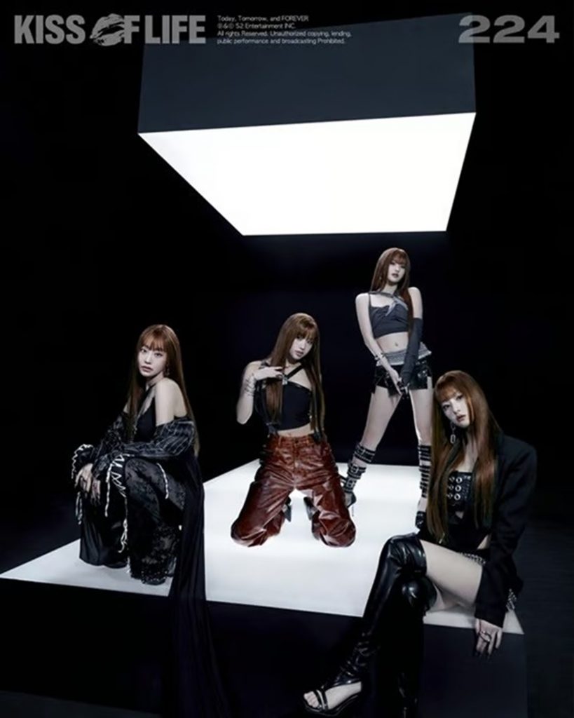 KISS OF LIFE、新作「224」で見せる“シニカルでヒップ”な進化 写真枚