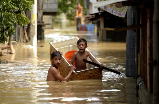 比「国家災害宣言」、死者35人に 台風27号後も洪水被害 写真8枚 国際