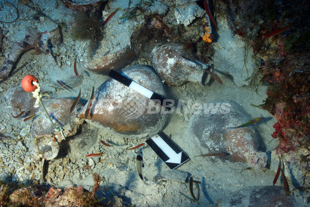 紀元前4～5世紀のつぼ、エーゲ海に沈む船から発見 写真2枚 国際