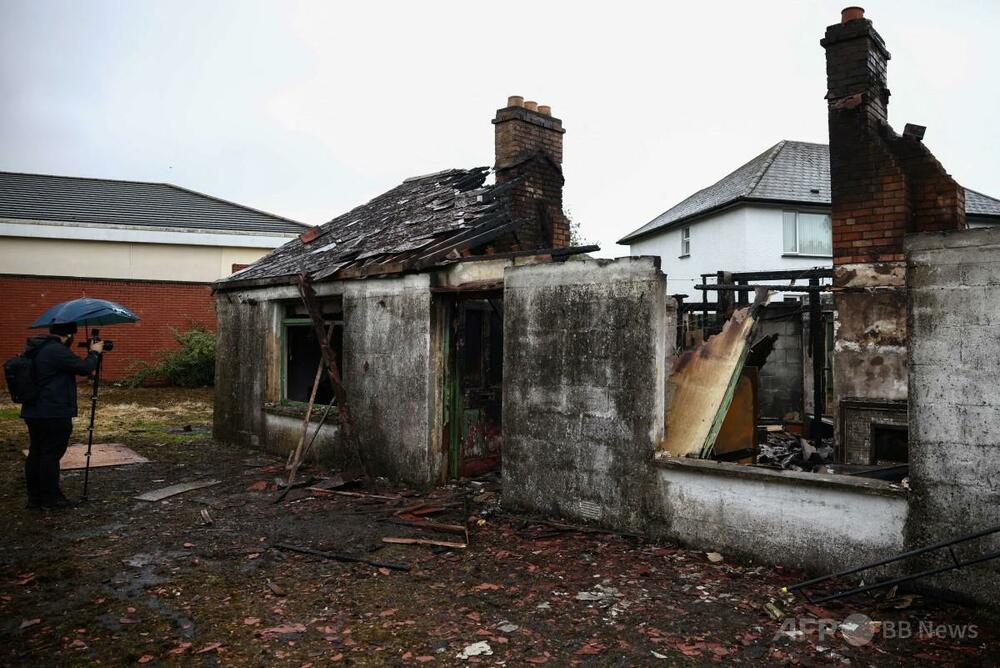 北アイルランドで反移民暴動が2夜連続、難民による刺傷事件が引き金に