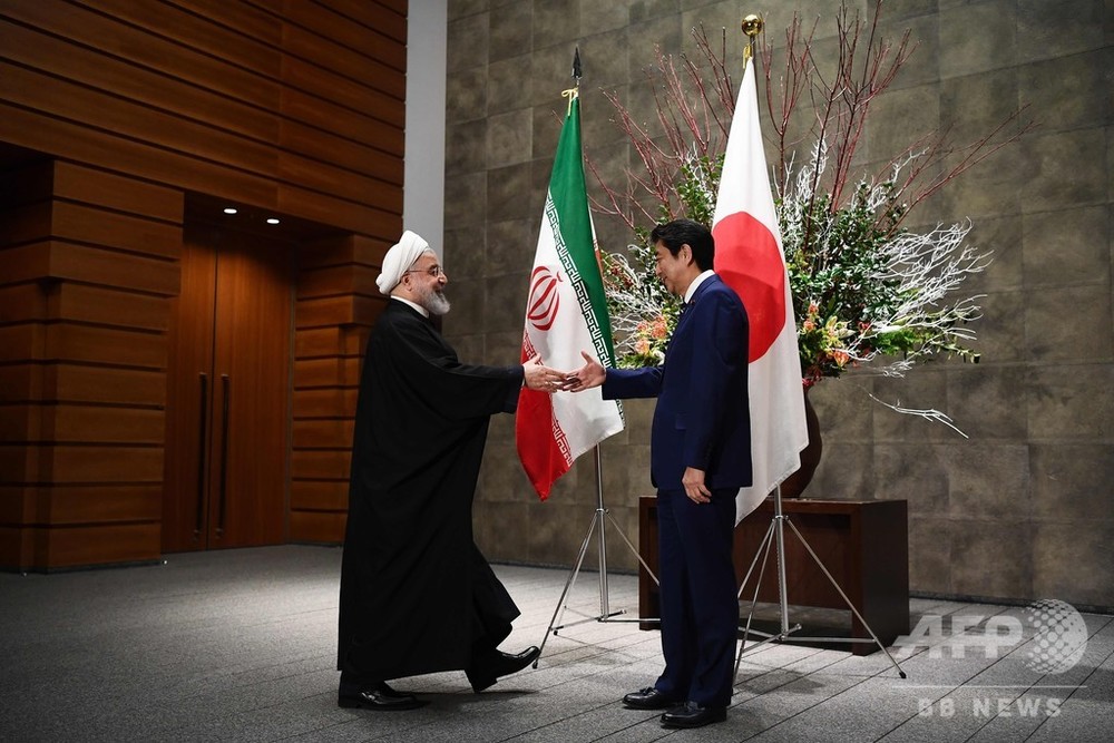 イラン大統領 帰国の途に 日本に経済支援求める 写真3枚 国際ニュース Afpbb News