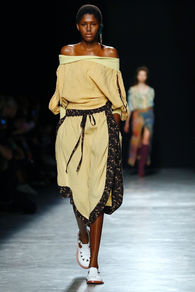 「アンドレアス・クロンターラー フォー ヴィヴィアン・ウエストウッド」17年春夏