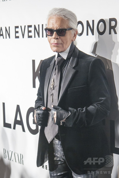 カール・ラガーフェルド、自分は「デザイン界のジャンヌ・ダルク」