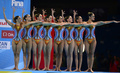第15回世界水泳選手権（15th FINA World Championships）は22日、スペイン・バルセロナ（Barcelona）でシンクロナイズドスイミングのチームテクニカルルーティン（TR）決勝が行われ、ロシアが96.6点で金メダルに輝いた。

94.4点を記録したスペインが銀メダル、93.3点を記録したウクライナが銅メダルを獲得した。

演技に臨むスペインの選手（2013年7月22日撮影）。(c)AFP/JAVIER SORIANO