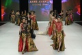インドネシアの首都ジャカルタ（Jakarta）で開催されたインドネシア・ファッションウィーク（Indonesia Fashion Week）で発表されたAnne Avantieの新作（2014年2月23日撮影）。(c)AFP/ADEK BERRY