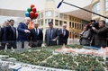 ロシア・モスクワに新設された遊園地を視察するウラジーミル・プーチン大統領（2020年2月27日撮影）。(c)SHAMIL ZHUMATOV / POOL / AFP