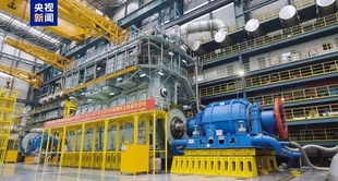 中国初の8G95船用二元燃料エンジン 大連で引き渡し