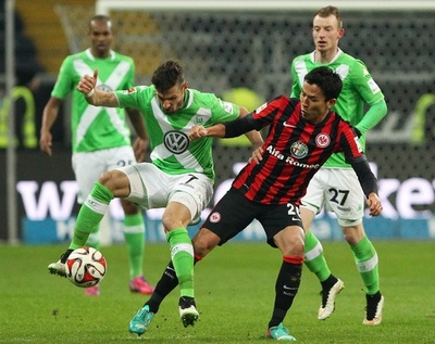 ボルフスブルク、デ・ブルイネのゴールで引き分けに持ち込む