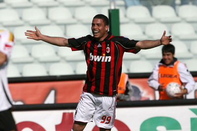 ＜サッカー セリエA＞ミラン アウェーでメッシーナを降し暫定4位に浮上 - イタリア