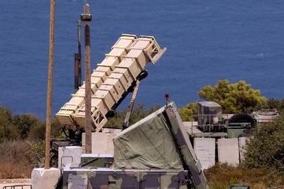 地中海でミサイル2発の発射を探知、ロシア