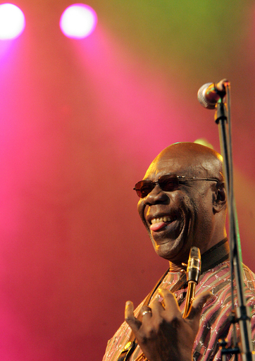 第15回シゲト・フェスティバルに伝説的ミュージシャン、マヌ・ディバンゴ登場