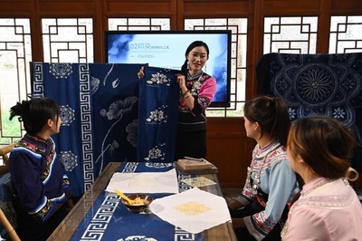 中国政府 起業による雇用拡大を促進