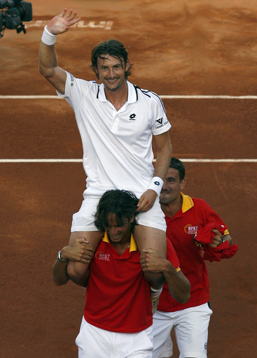 王者スペイン ドイツに競り勝ちデビスカップ準決勝へ