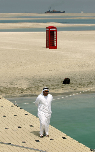 民族衣装で過激派と勘違い？ 米でUAE市民拘束、政府が抗議