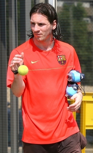 FCバルセロナ 選手派遣を義務とするFIFAの通達を受け入れず