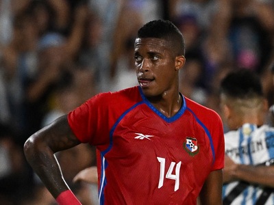 DFエルナンデス選手、銃撃され死亡 サッカーパナマ代表