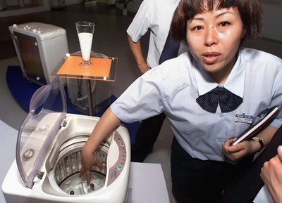 黒人からアジア人に変身する洗剤CM、中国メーカーが謝罪